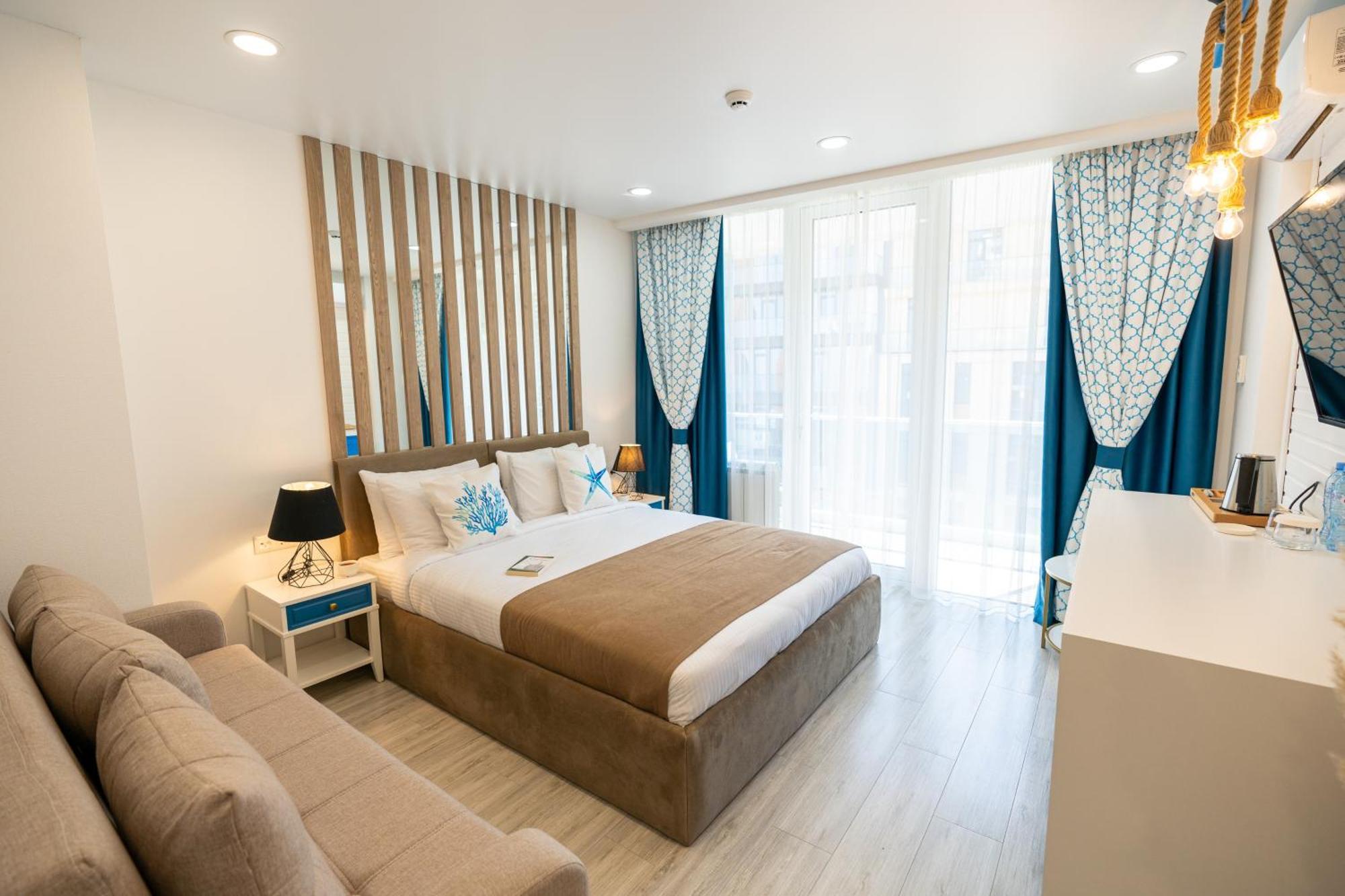 Seagull Beachfront Boutique Hotel Batumi Exterior foto