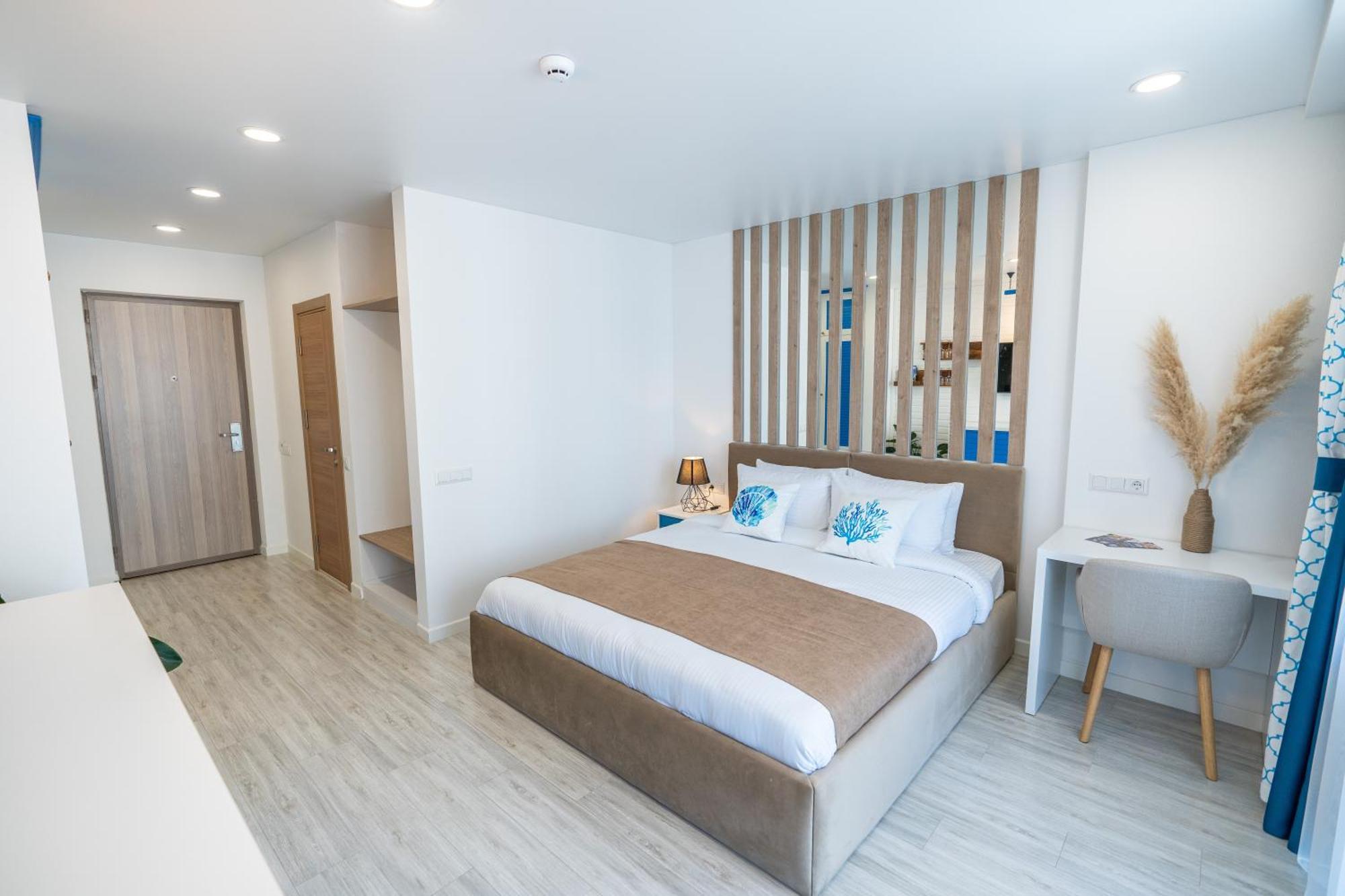 Seagull Beachfront Boutique Hotel Batumi Quarto foto